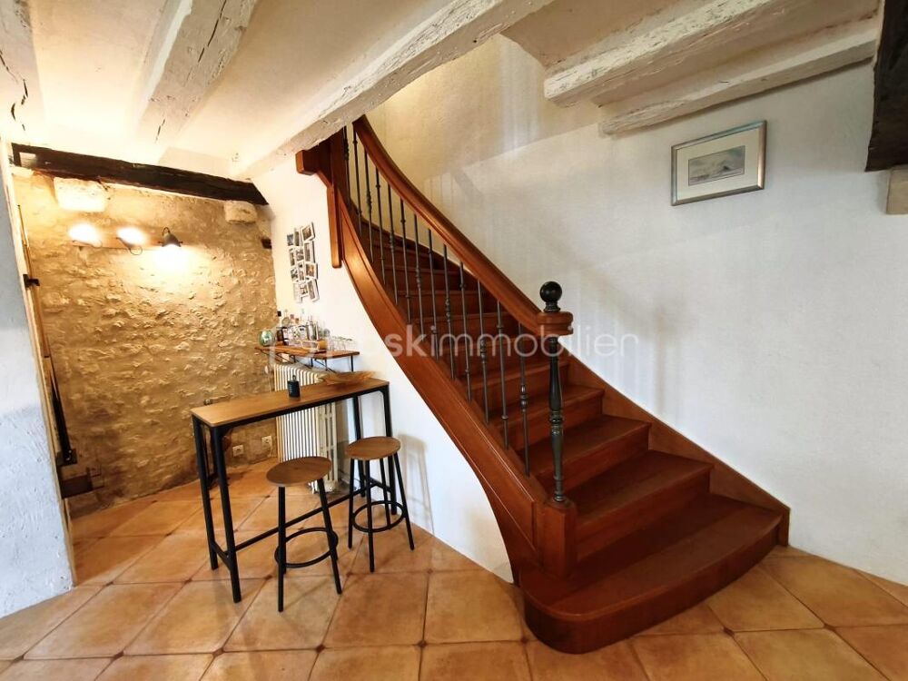 DEMEURE DE CARACTÈRE DE 254 M² SUR PLUS DE 5 000 M² DE TERRAIN