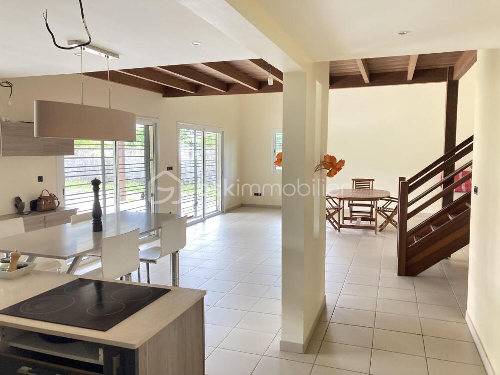 Vente Villa Villa à fort potentiel, avec piscine Matoury