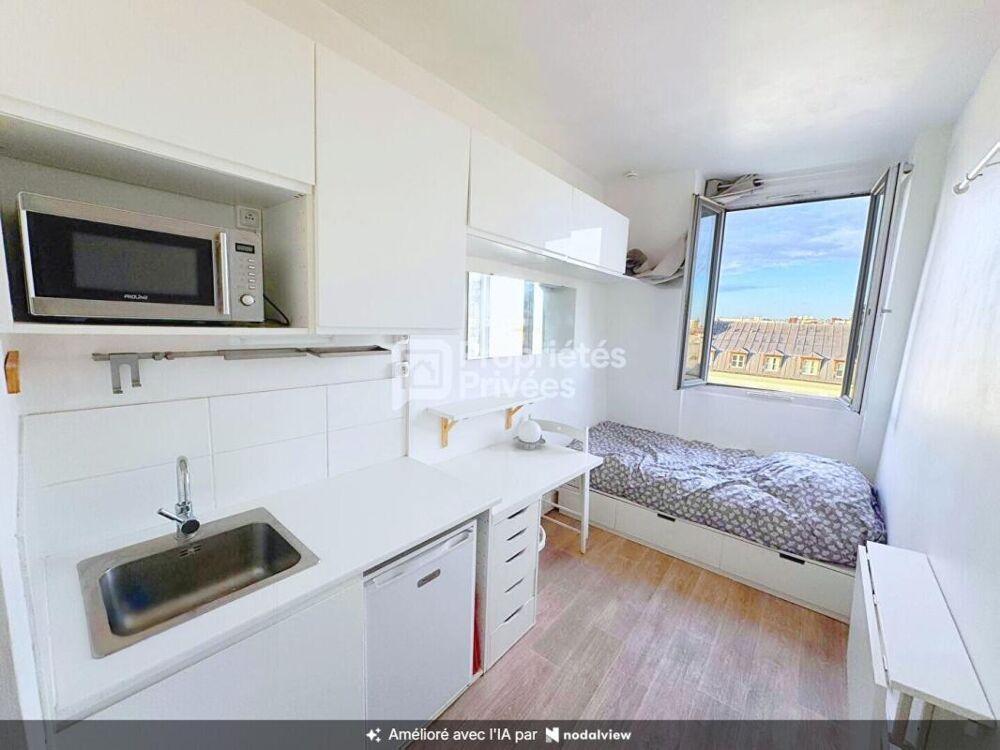 Vente Appartement 75011 PARIS Marais / République - Chambre de bonne meublée avec ascenseur Paris 11