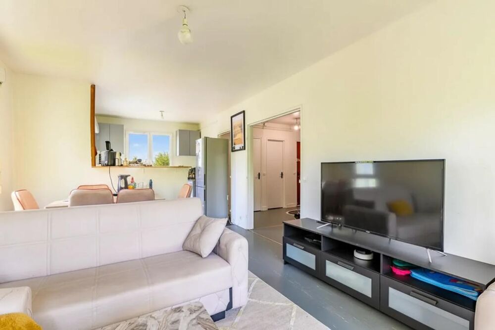 3 pièces avec balcon et stationnement à Tremblay
