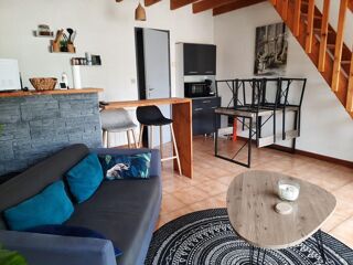 Immeuble à vendre 14 pièces 253 m²