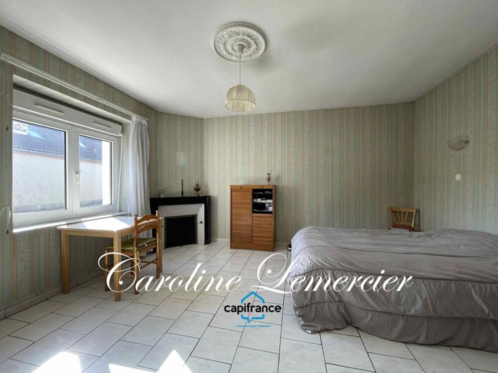 Maison à vendre 7 pièces proche de CONNERRE (72)la chapelle saint remy 133 m² habitables, 5 chambres, grange 70 m² terrain 2000