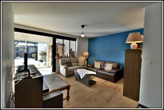  Villa à vendre 7 pièces 235 m²