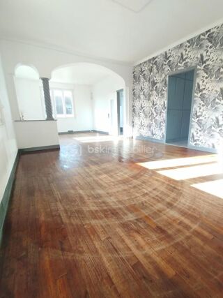  Maison � vendre 9 pi�ces 180 m�