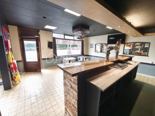  Immeuble à vendre 7 pièces 180 m²