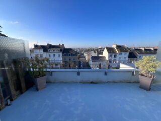  Appartement à louer 4 pièces 90 m²