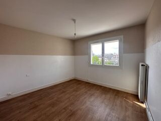  Appartement à louer 3 pièces 60 m²