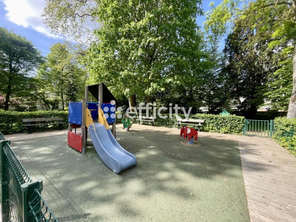 � vendre  Appartement Versailles (78000)