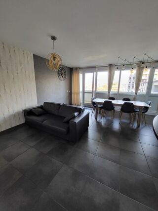  Appartement à louer 3 pièces 71 m²