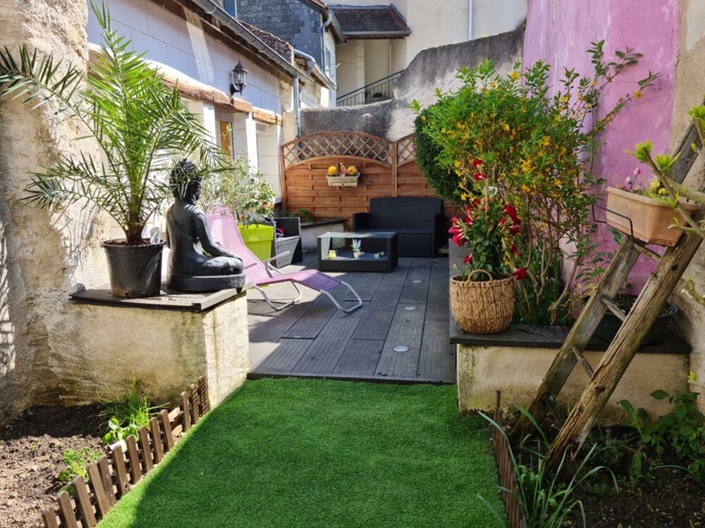 Maison à vendre 9 pièces BEAULIEU LES LOCHES (37)