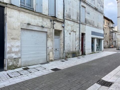   Dpt Charente Maritime (17), à vendre SAINTES Locaux d'activité 
