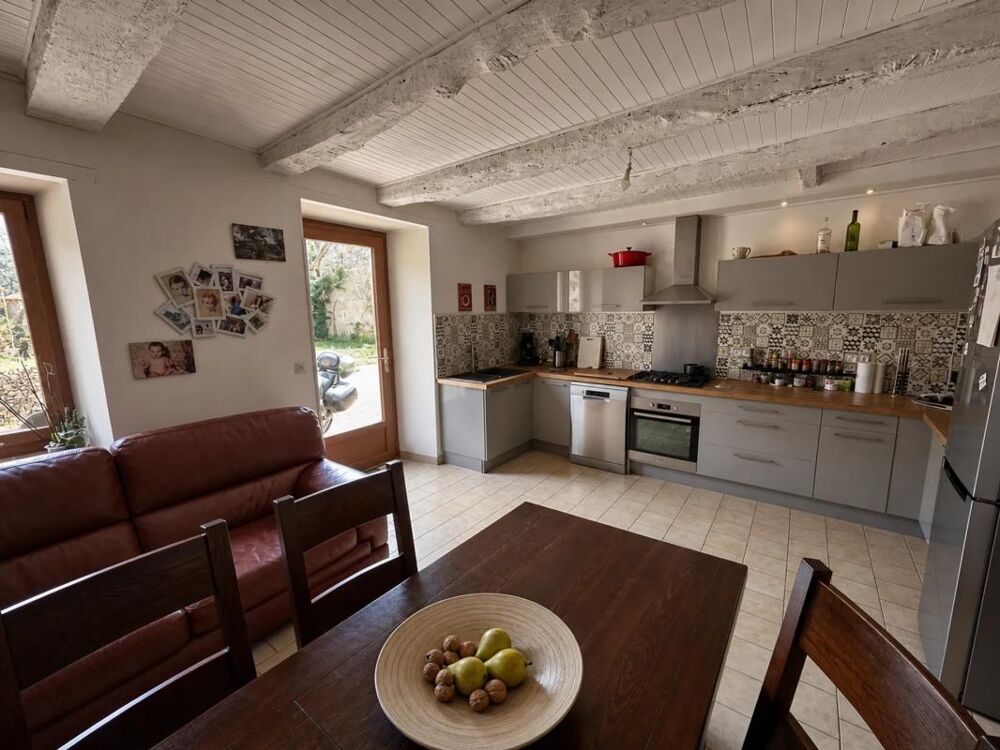 Maison de 5 pièces de 120 m² à Saint-Front-la-Rivière