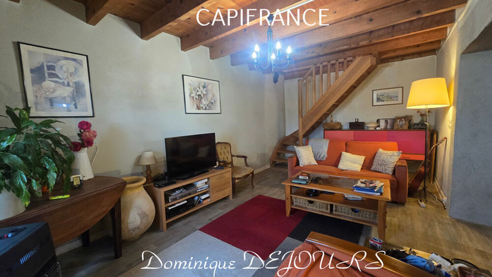 Proche d'Albon d'Ardèche dans la vallée de la Glueyre, maison de 95m² avec un garage, terrasse et terrain