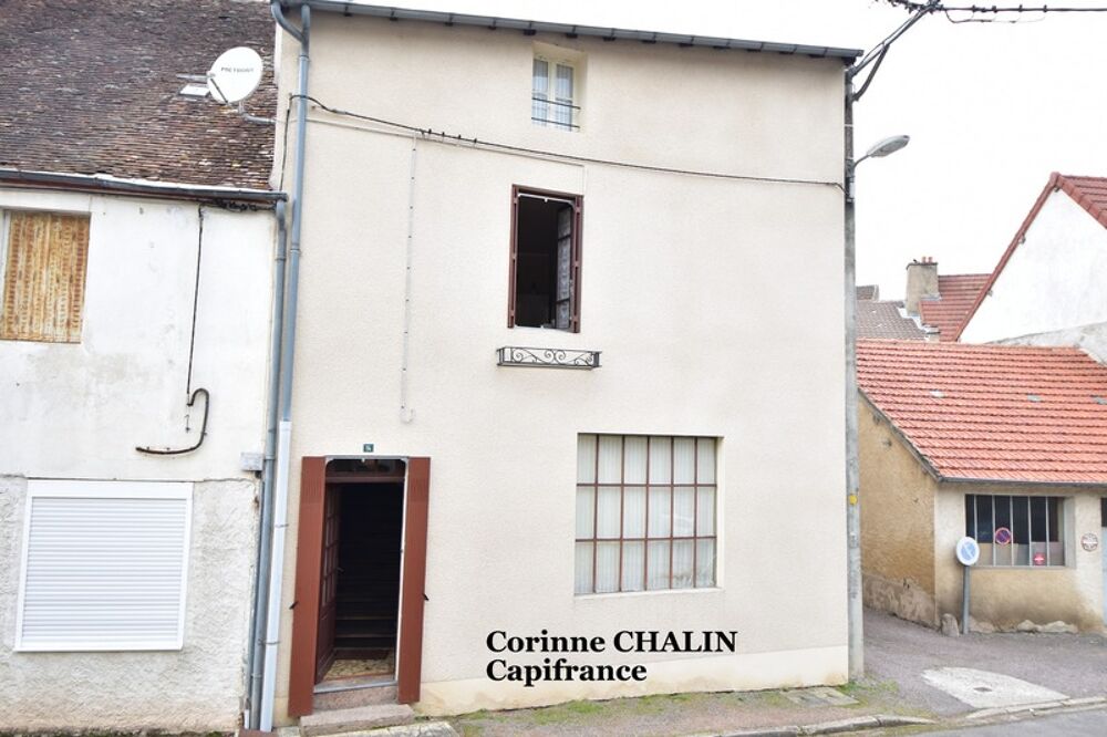 Maison à vendre 7 pièces 110m2 LE DONJON (03)