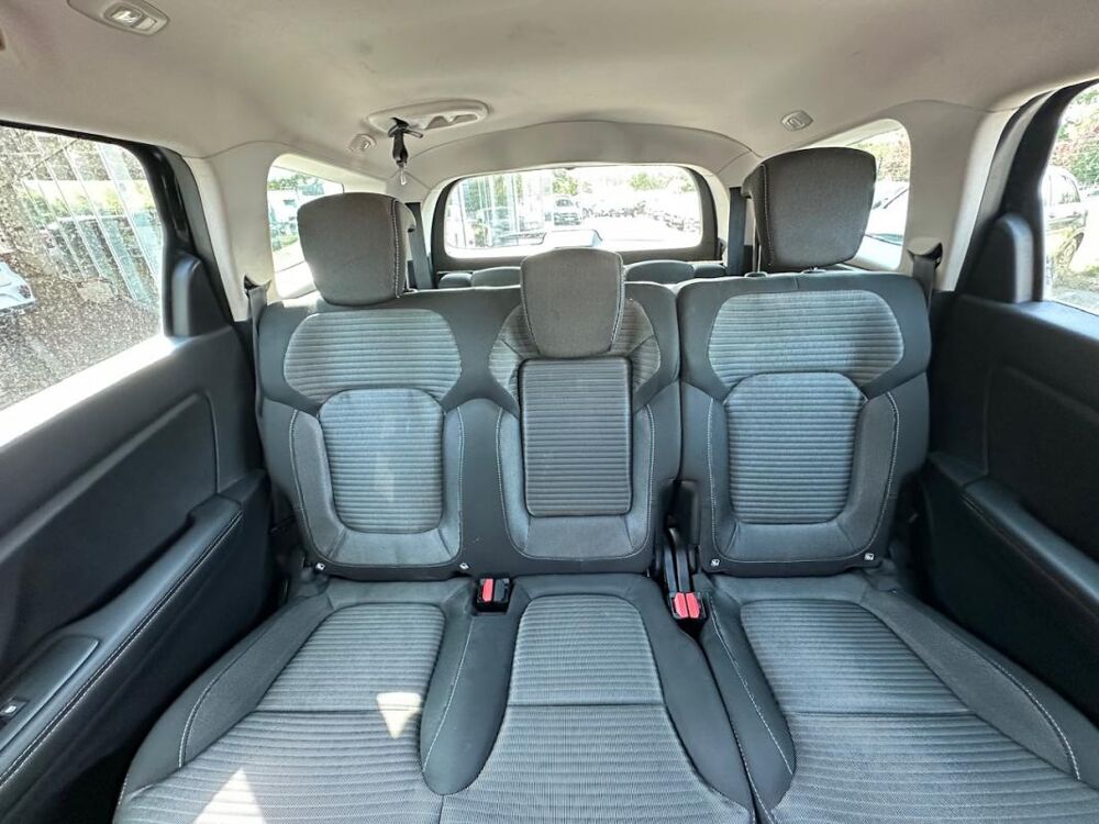 Grand scenic IV IV 1.7 DCI BLUE 120 BUSINESS EDC 7PL 2020 occasion 78240 Chambourcy