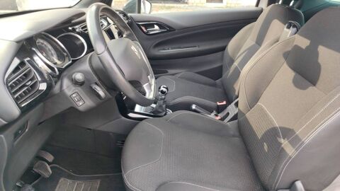 DS3 1.2 PureTech 82 So Chic 2017 occasion 79000 Niort