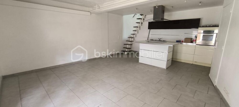 *APPARTEMENT T2 DE 44,33M2