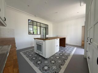  Maison à louer 6 pièces 115 m²