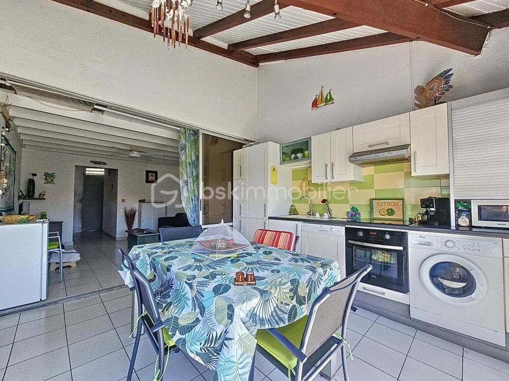 Vente Appartement Appartement T2 vue mer résidence avec piscine Saint francois
