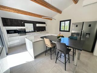  Maison � vendre 6 pi�ces 300 m�