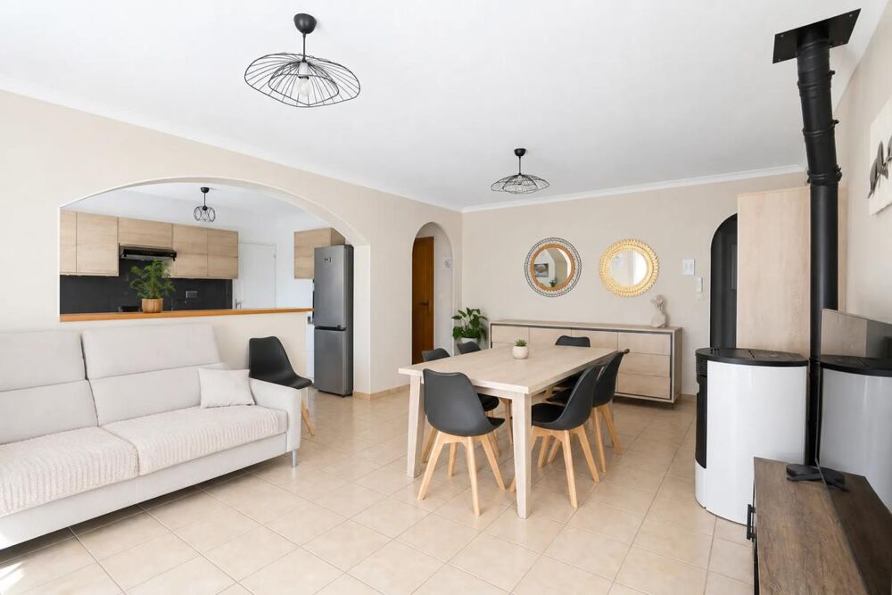 Vente Maison Maison de 5 pièces de 90 m² située à Nîmes Nimes