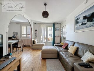  Appartement � vendre 5 pi�ces 74 m�