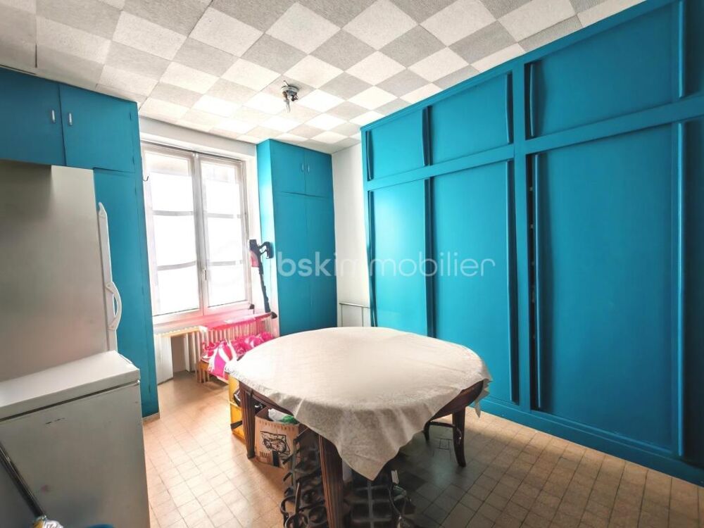 à vendre  Propriété/château Crécy-la-Chapelle (77580)