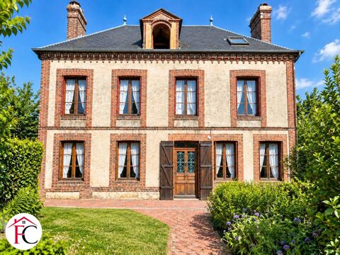   Maison familiale 150 m²  5 chambres Jardin 450 m² Bourg avec commerces à 8 km de L'Aigle Maison - 6 pièce(s) - 154 m²
