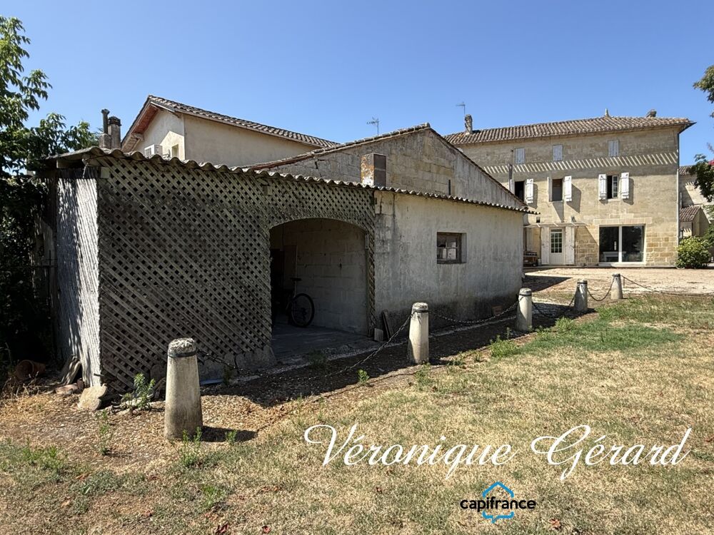 Vente Maison BELLE MAISON EN PIERRE DE TAILLE DE 252 M², 7 CHAMBRES, COMBLES AMÉNAGEABLES, JARDIN PAYSAGER,3 GARAGES Sainte terre