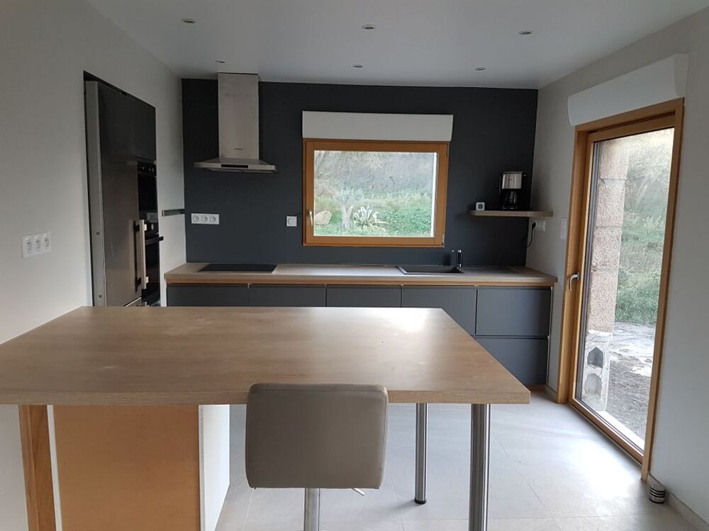 Location Maison Maison de 93m2 à louer sur Trélévern Trelevern