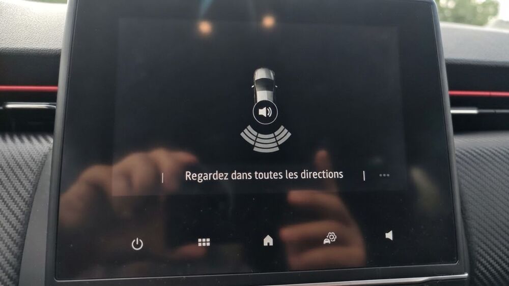 Clio 1.6 E-Tech 140 Hybrid 91 RS Line 2020 occasion 01140 Saint Etienne Sur Chalaronne