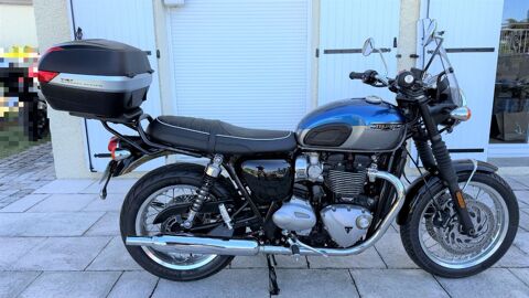 Annonce voiture Moto TRIUMPH 9500 €