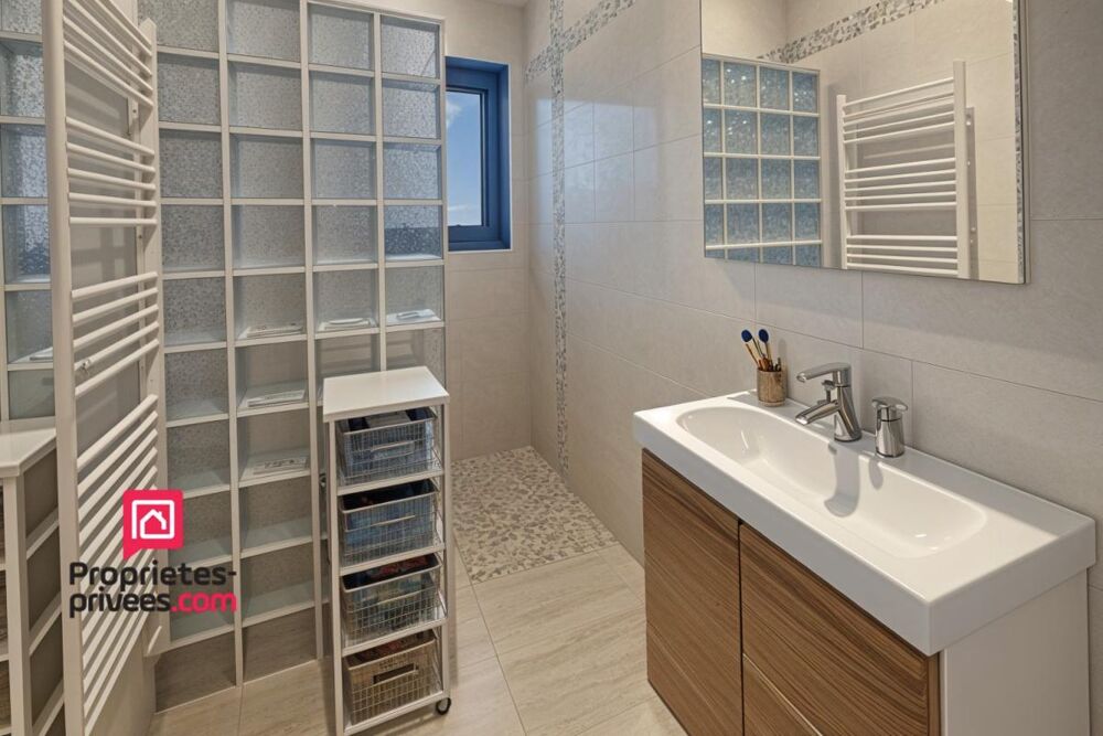 � vendre  Villa Roquebrune-sur-Argens (83520)