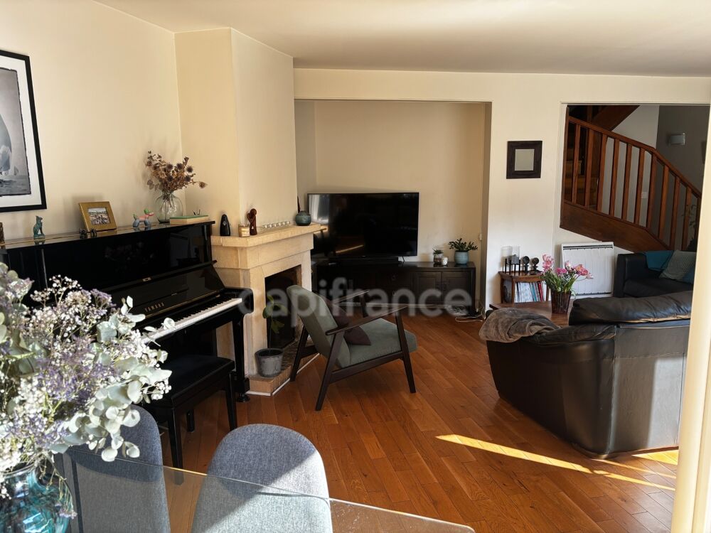 Vente Maison Maison lumineuse 6 pièces avec deux terrasses orientées sud - Limite Issy les Moulineaux et Paris Issy les moulineaux