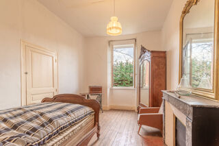  Propriété/château à vendre 9 pièces 250 m²
