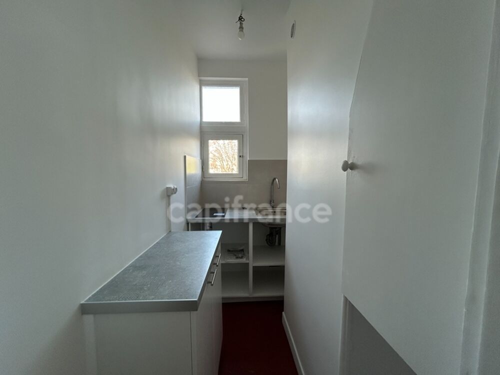 Vente Appartement SAINT DENIS (93) Quartier Stade de France - 2 pièces, 32,04m2 sans vis à vis - Calme - Parfait état - Cave Saint denis