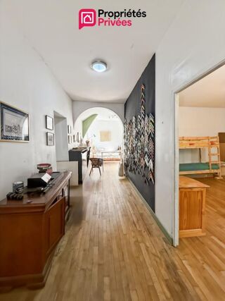  Propriété/château à vendre 14 pièces 421 m²