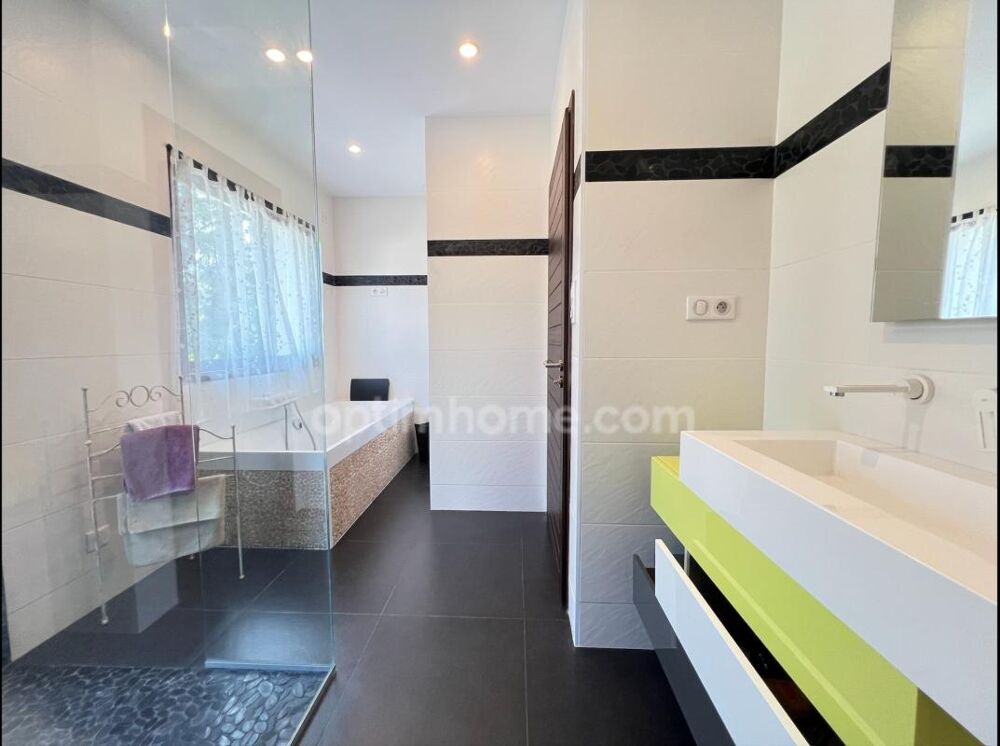 à vendre  Maison Gouesnach (29950)