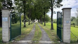  Propri�t�/ch�teau � vendre 9 pi�ces 200 m�