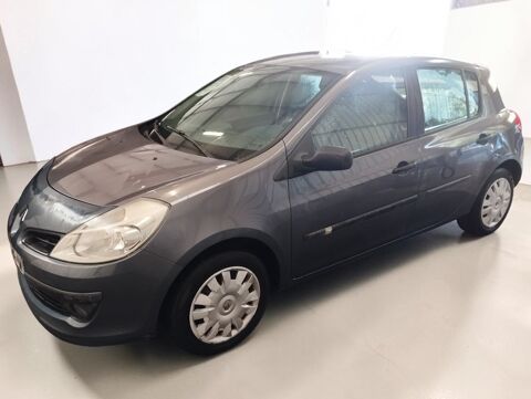 Clio III 1.6 110 EXCEPTION 5P 2006 occasion 06640 Saint-Jeannet