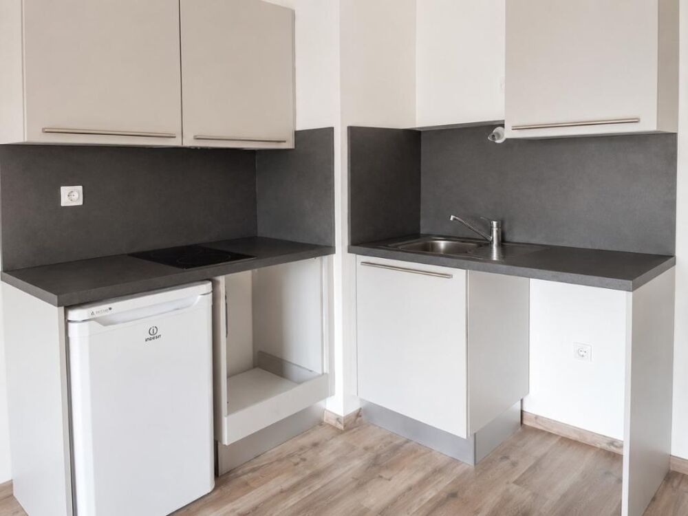 Location Appartement T2 avec balcon et parking à Aix en Provence Aix en provence