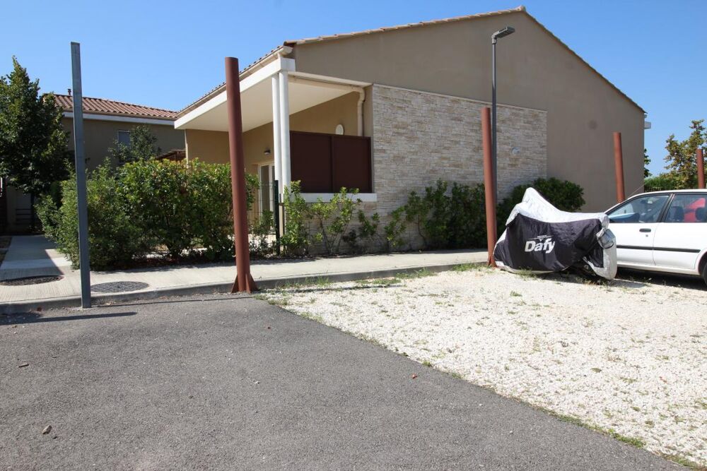 Vente Maison ROBION (84440) – Rare à la vente : Maison de plain-pied avec jardin, terrasse et 2 parkings au cœur du Luberon - 235.000 € Robion