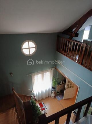  Propri�t�/ch�teau � vendre 8 pi�ces 240 m�