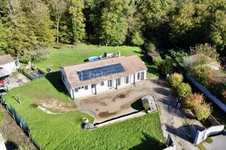 Vente Maison BÉRUGES – Maison de plain-pied de 106 m² sur terrain constructible de 1 685 m² avec bois de 4 750 m² Beruges