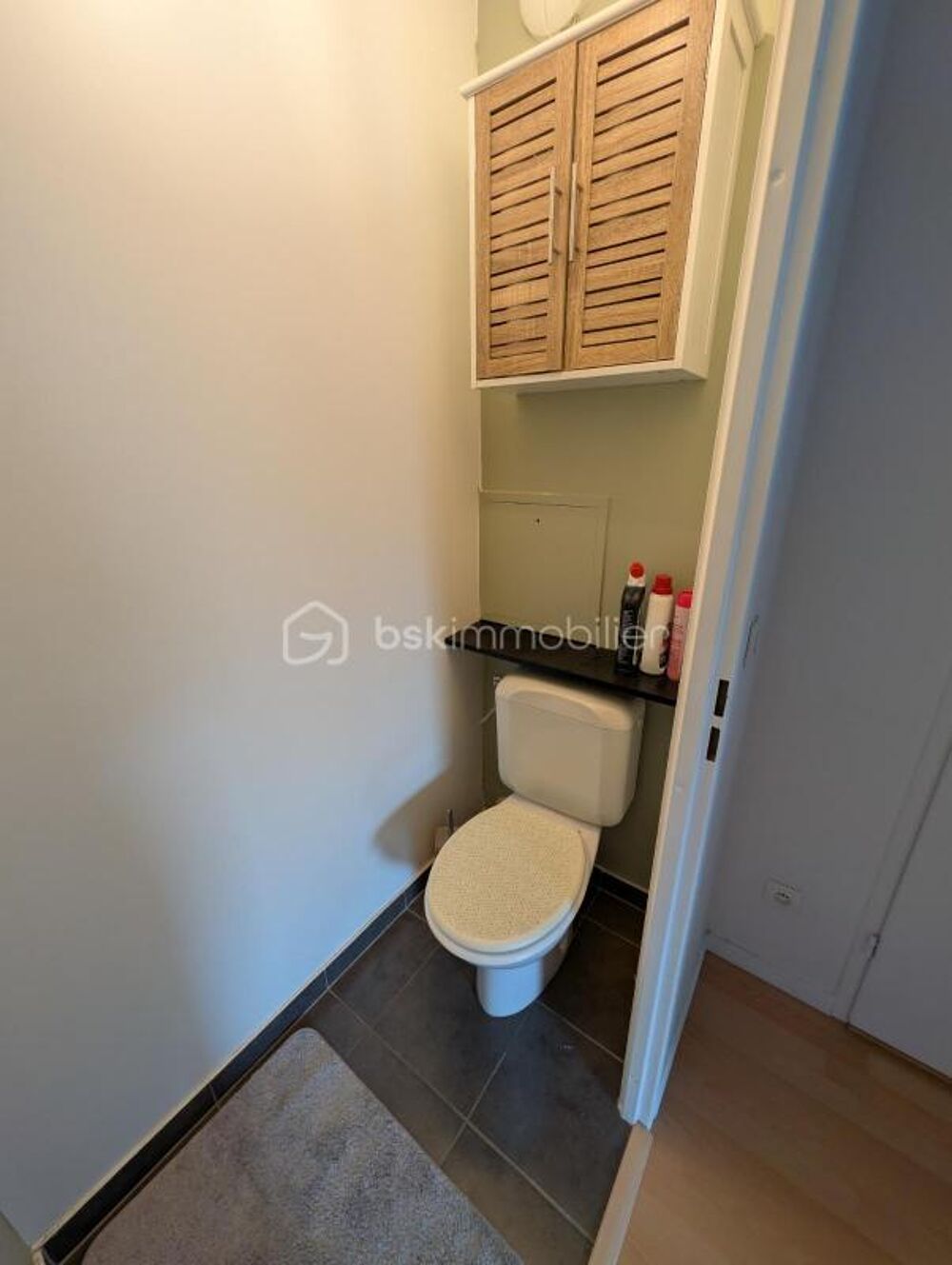 Location Appartement A LOUER- SUPERBE 3 PIÈCES MEUBLÉ AVEC TERRASSE ET PARKING Deuil la barre