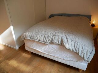  Appartement à louer 4 pièces 84 m²