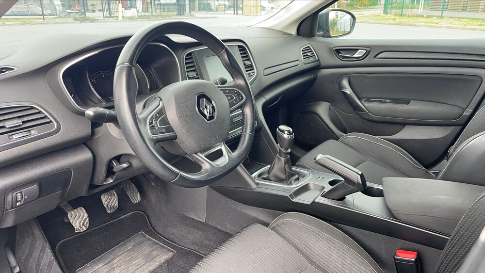 M&eacute;gane IV 1.5 dCi 90 Energy Zen - Premi&egrave;re main 2018 occasion 49400 Saumur