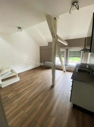  Immeuble à vendre 15 + pièces 475 m²