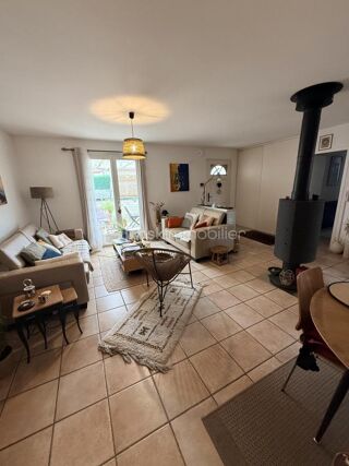  Maison à vendre 10 pièces 162 m²