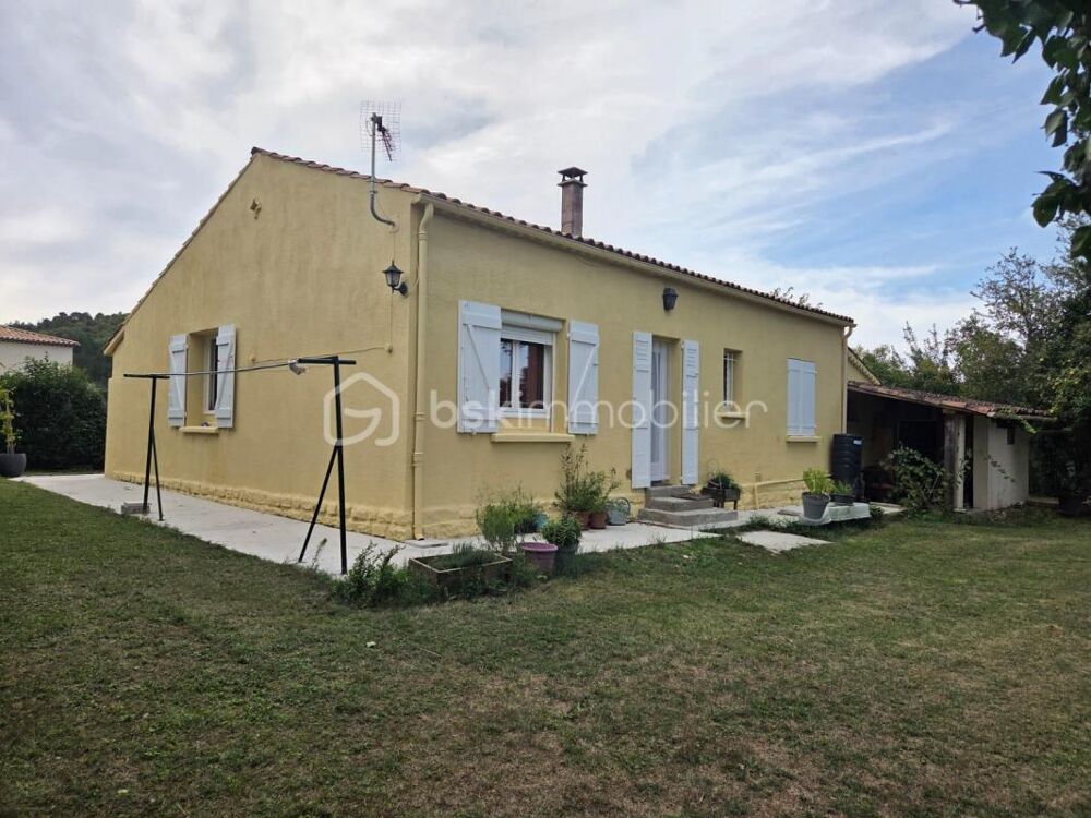 ? À Céreste, au coeur du Luberon  Maison de plain-pied rénovée avec studio indépendant et jardin clos